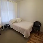 3 Bedroom Near Olympic Stadium