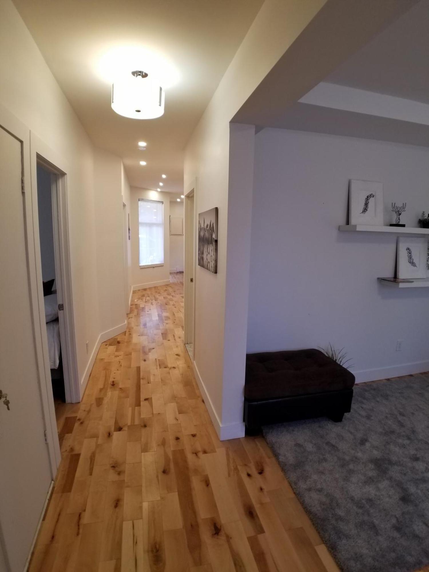 Apartment 3 Bedroom Near Olympic Stadium