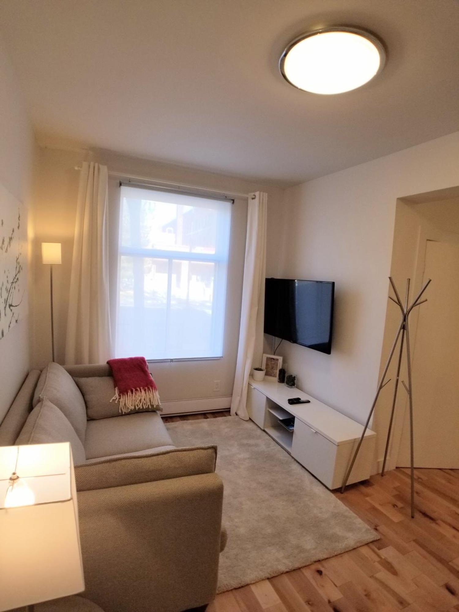 Apartment 3 Bedroom Near Olympic Stadium Montreal